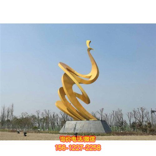 美麗的不銹鋼抽象孔雀雕塑，為廣場增添精彩景觀
