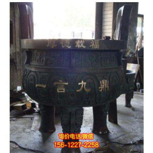 精美青銅浮雕雕塑，非凡裝點景區(qū)寺院