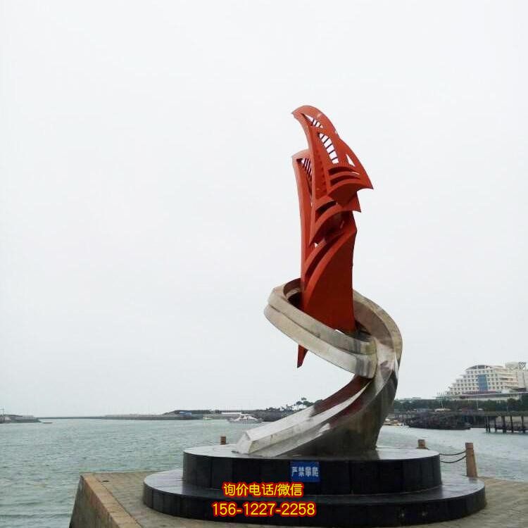 不銹鋼抽象帆船雕塑，為廣場(chǎng)景觀增添美感
