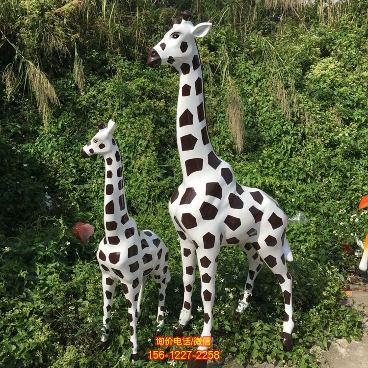 玻璃鋼長(zhǎng)頸鹿，卡通長(zhǎng)頸鹿雕塑