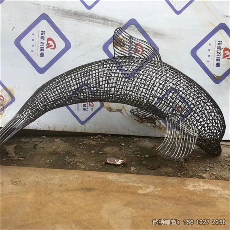 不銹鋼鏤空海豚雕塑，抽象海豚造型雕塑定做