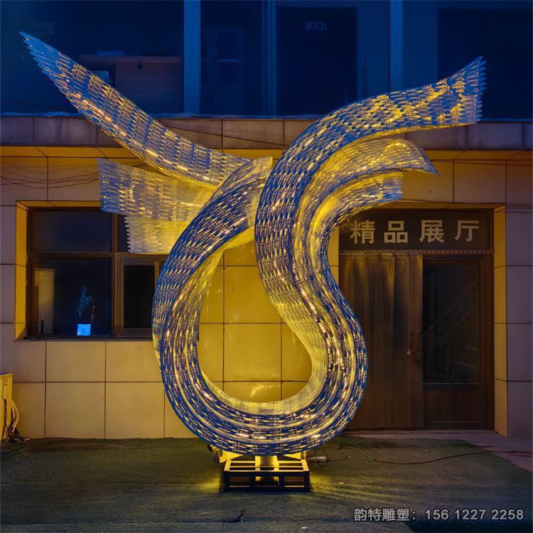 抽象不銹鋼鏤空翅膀雕塑，不銹鋼發(fā)光翅膀雕塑加工廠