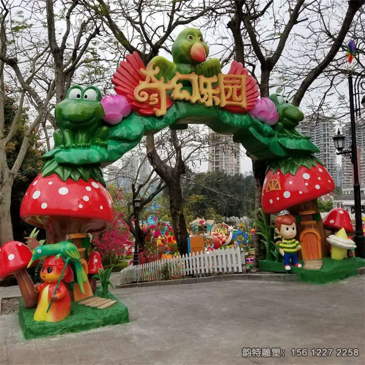 幼兒園門頭雕塑，大型卡通門頭雕塑