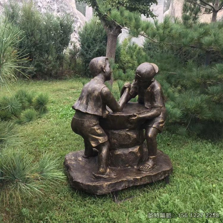 玻璃鋼掰手腕雕塑，童趣主題雕塑各種造型任選