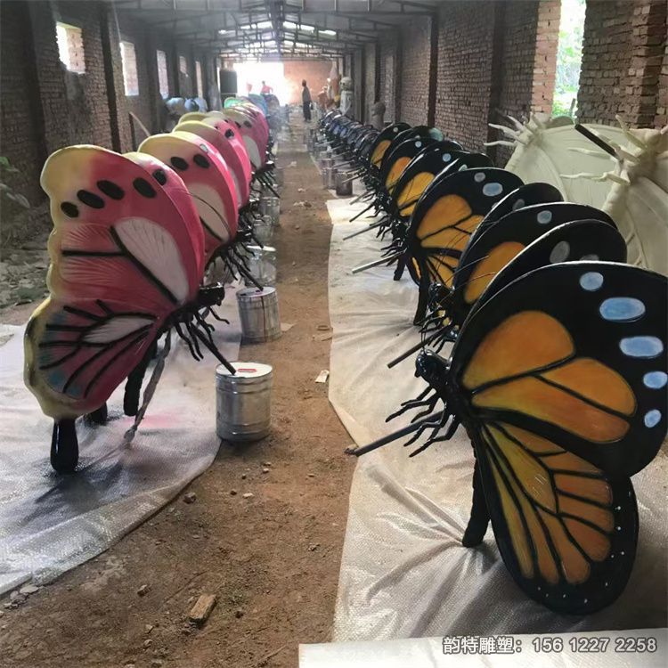 玻璃鋼仿真蝴蝶雕塑實拍圖 公園草坪昆蟲小擺件 玻璃鋼仿真蝴蝶雕塑實拍圖 公園草坪昆蟲小擺件